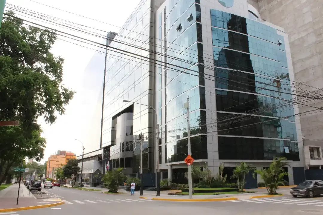 Edificio CCNET Exterior
